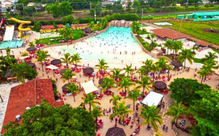 Travessuras e gostosuras: Barretos Country entra em clima de Halloween com família Addams