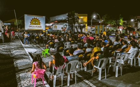 Furgão do CineSolarzinho estaciona em Sertãozinho com sessões de cinema movido a energia solar, pipoca e atrações de graça para as famílias