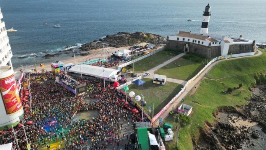 Nordeste lidera preferência dos brasileiros para viagens de Carnaval, com Salvador no topo da lista