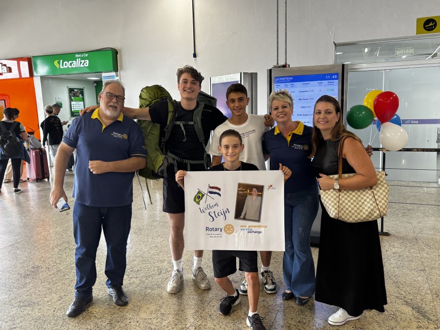 IRA recepciona intercambista holandês no aeroporto Leite Lopes