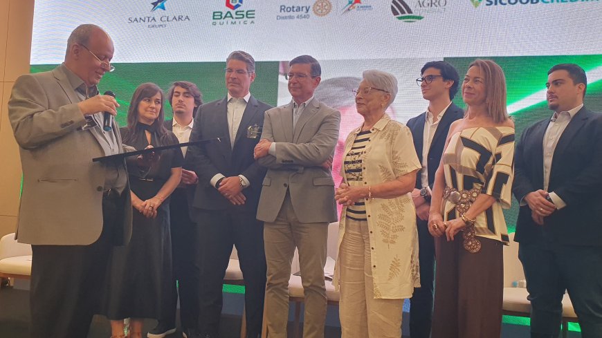 Governador Malfará participa de momento especial na vida do rotariano Maurício Gasparini, novo imortal da ABRASCI