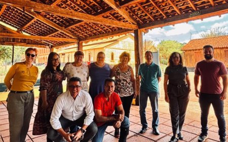 Comtur Sertãozinho recebe visita do presidente do ASTUR