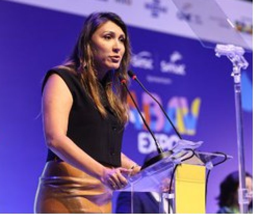 Na abertura da Abav Expo 2025, Ana Carla Lopes emociona com discurso que reforça o turismo responsável