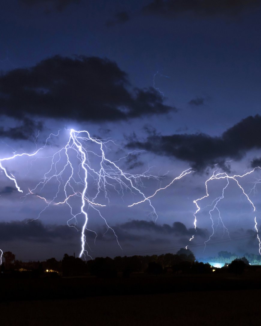 Defesa Civil alerta para tempestades com ventos de até 115 km/h e mobiliza Gabinete de Crise