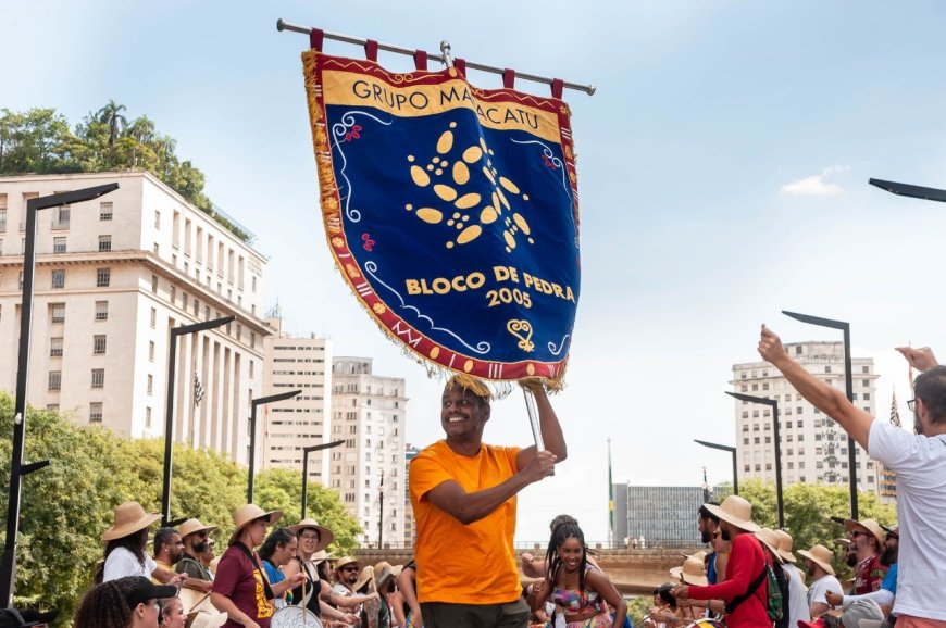 Ancestralidade em movimento: a cultura negra ocupa o Vale do Anhangabaú o ano inteiro