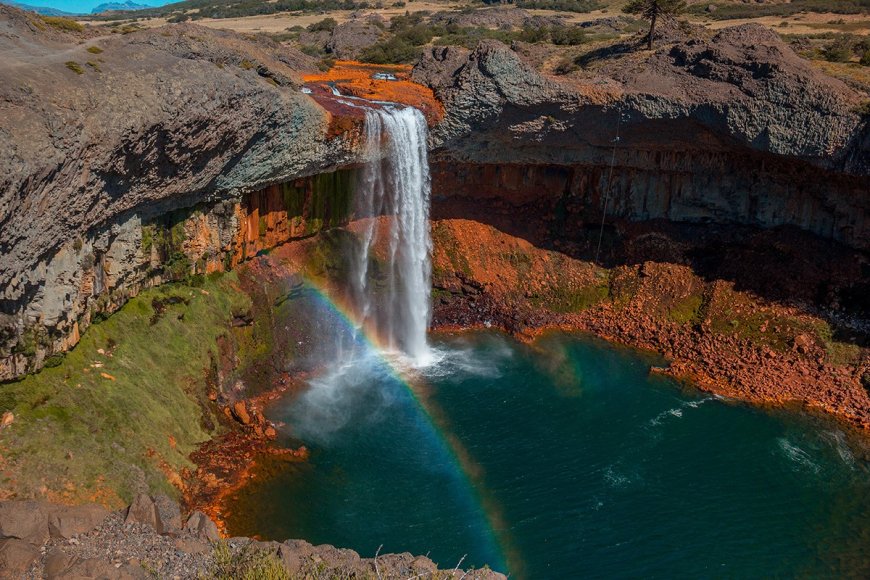 Uma cachoeira de fogo na Patagônia Argentina