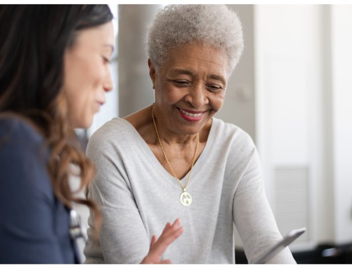 LONGEVIDADE ATIVA GANHA PROTAGONISMO NO TURISMO — E APONTA COMO A TECNOLOGIA PODE REDEFINIR SEGURANÇA E AUTONOMIA PARA VIAJANTES 60+