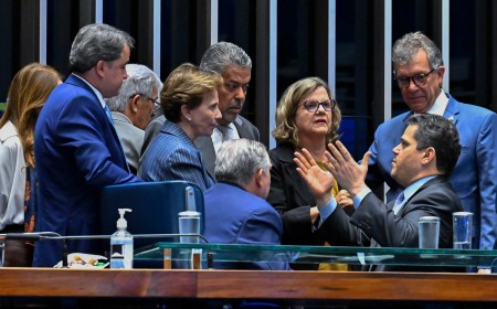 Senado aprova o fim da escala de trabalho 6x1