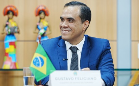 ‘Pacote de medidas do Governo Federal é a virada de chave para MEIs que atuam no turismo’, afirma ministro Gustavo Feliciano